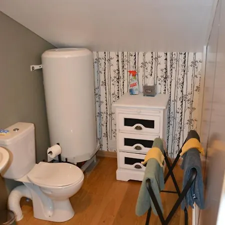 Mezieres, Ravissante Suite. Lejlighed