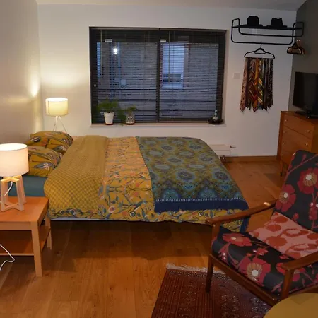 Mezieres, Ravissante Suite. Lejlighed